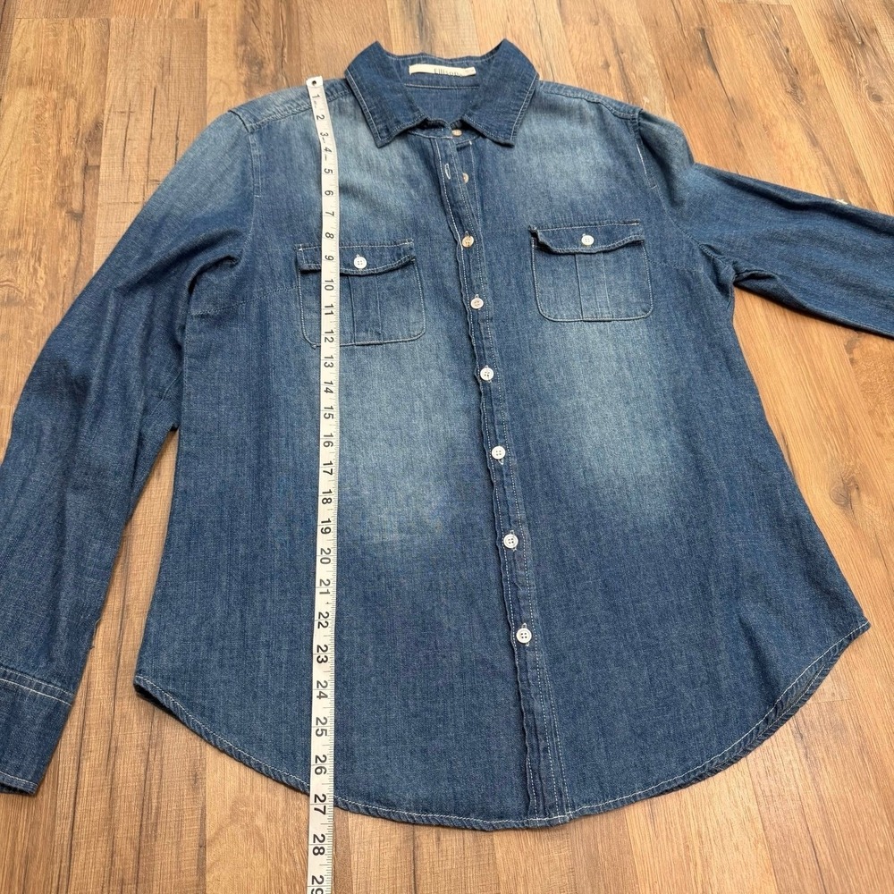 Ellison Chambray Denim Button Down Shirt Women's Medium Blue Cotton - Picture 6 of 8